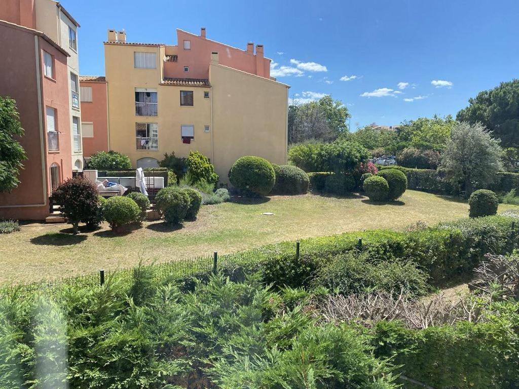 Studio 16 Le Cap D'Agde Avec Parking Prive Proche Du Centre Zewnętrze zdjęcie